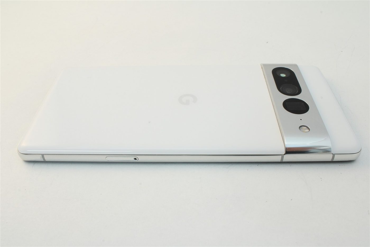 Pixel 7 Pro in White