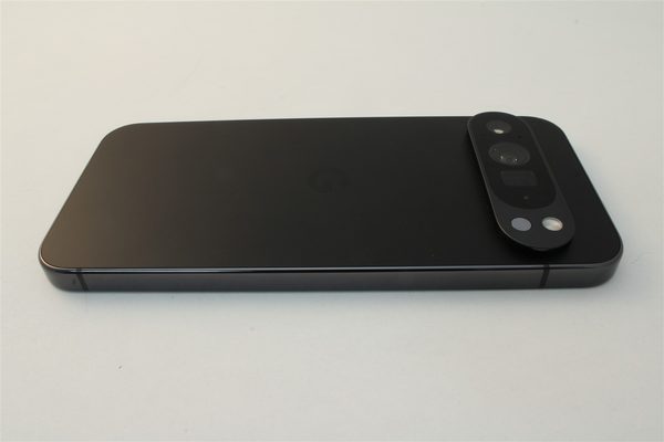 Pixel 9 Pro XL in Black, cosmetic grade A