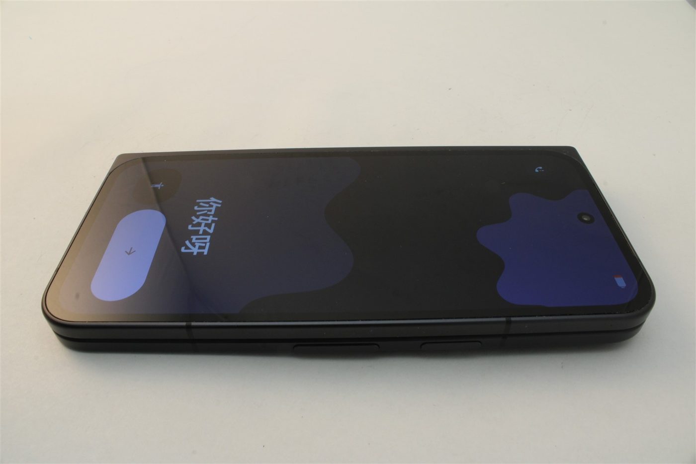 Pixel 9 Pro Fold in Black