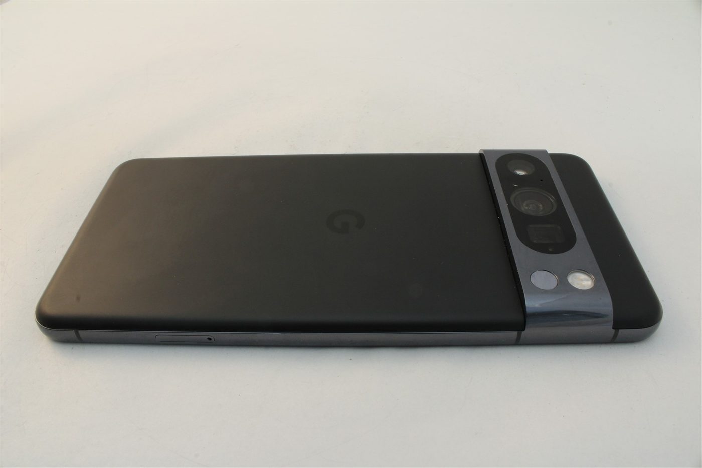 Pixel 8 Pro in Black