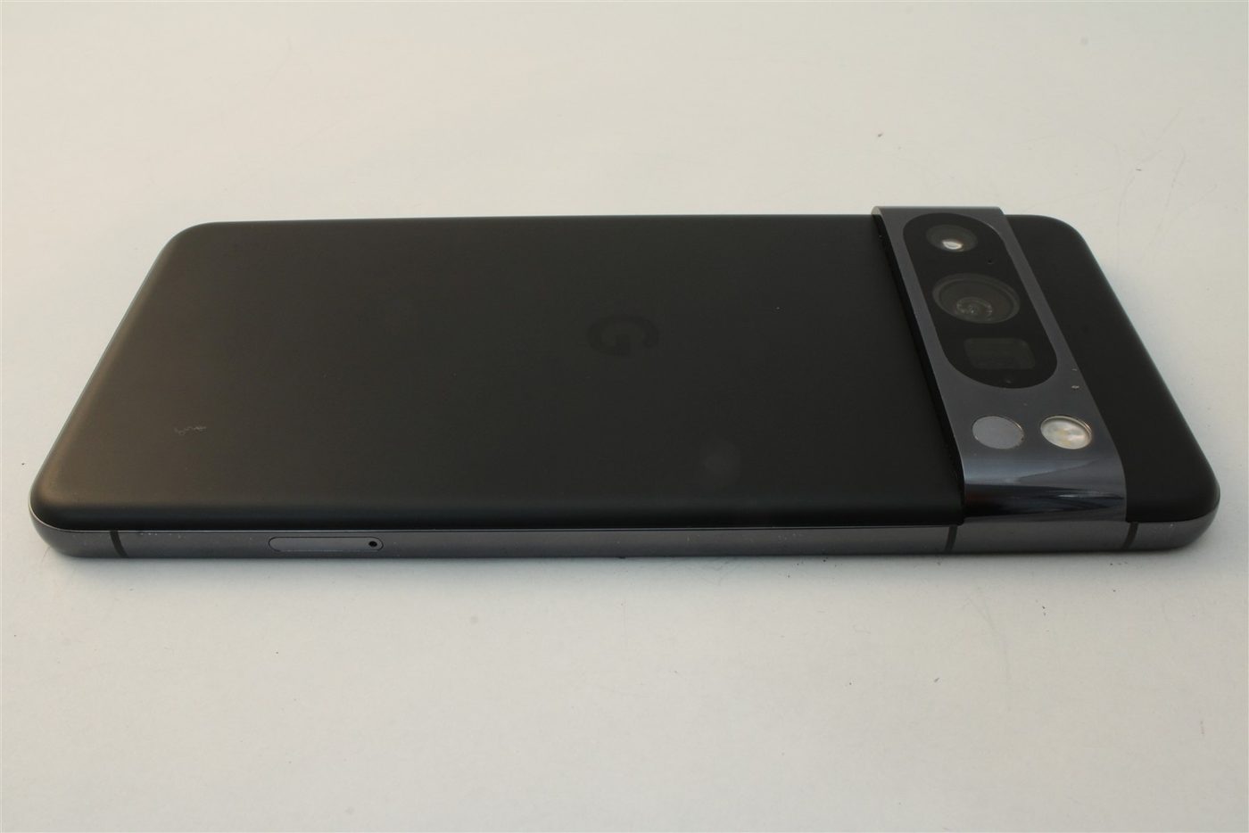 Pixel 8 Pro in Black
