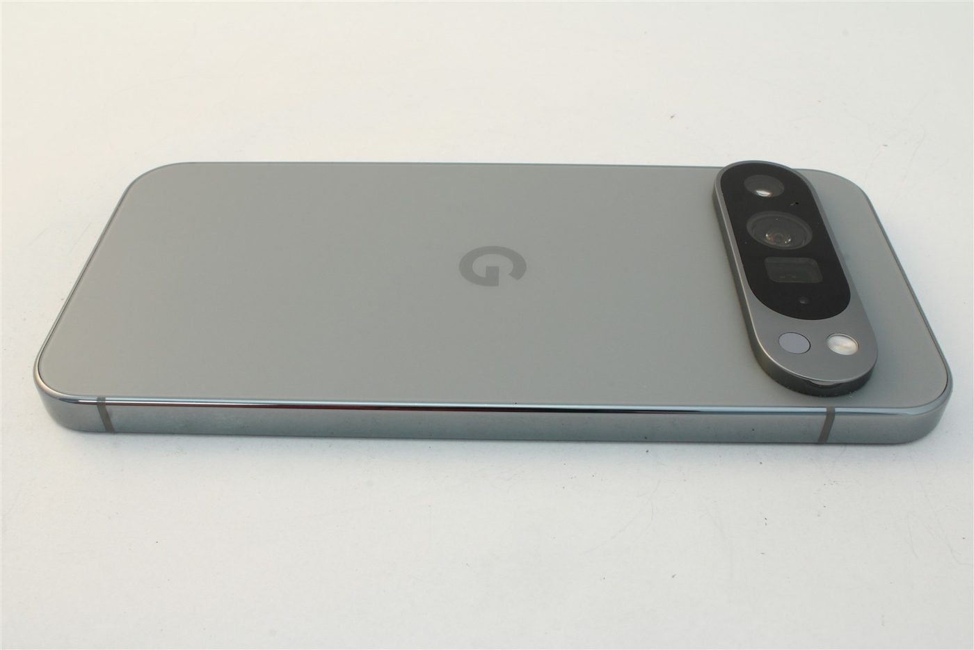 Pixel 9 Pro XL in Green