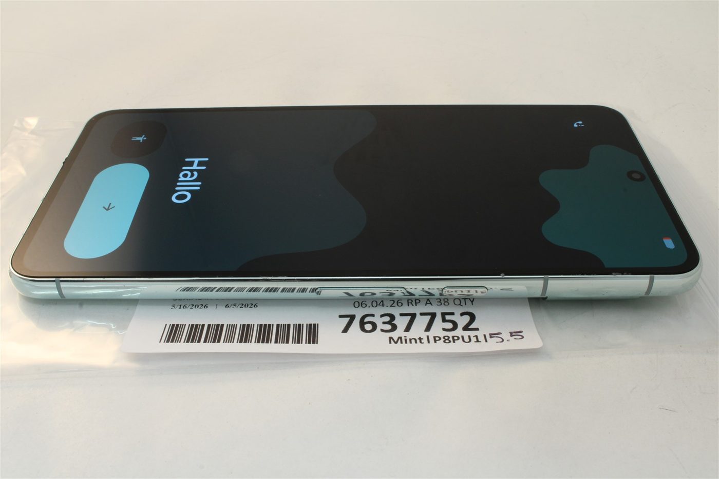 Pixel 8 Pro in Mint